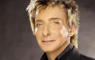 img-biographie-carriere-musicale-discographie-crooner-radio