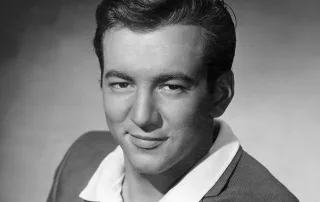 img-bobby-darin-biographie-carriere-musicale-discographie-walden-robert-cassotto-mack-the-knife-beyond-the-sea-crooner-radio