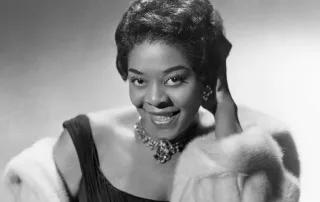 img-dinah-washington-biographie-carriere-musicale-discographie-crooneuse-diva-chanteuse-jazz-blues-drogue-alcool-crooner-radio