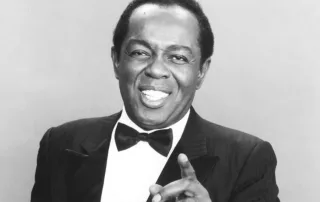 img-lou-rawls-biographie-discographie-carriere-musicale-lady-love-crooner-blues-crooner-radio