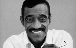 img-sammy-davis,-jr.-biographie-discographie-carriere-musicale-smokee-miste-show-business-smoky-mr.-bojangles-crooner-radio