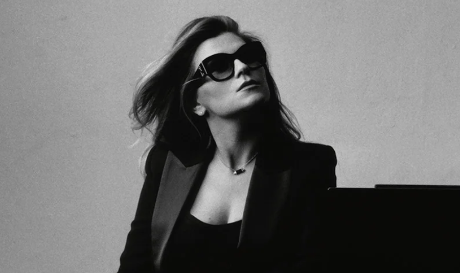 2024-09-18-melody-gardot-single-nouveau-first-song-the-essential-sortie-compilation-anthologie-crooner-radio